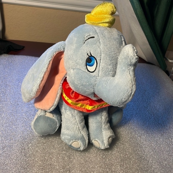 Disney Parks Dumbo Plush Floppy Ears Sitting Elephant Stuffed Animal 11” Blue - Picture 1 of 10